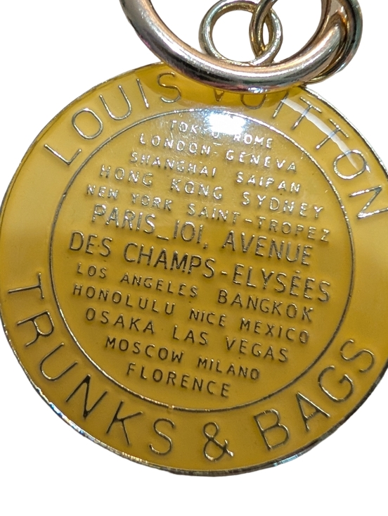 Auth. Louis Vuitton Trunks & Bags Charm 35x41mm, Yellow - Picture 6 of 10